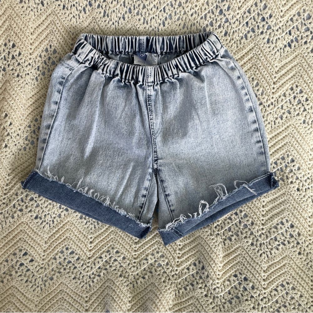 Vintage Shorts Stretchy Denim Acid Wash Modest Length 80s Light High Waisted XS